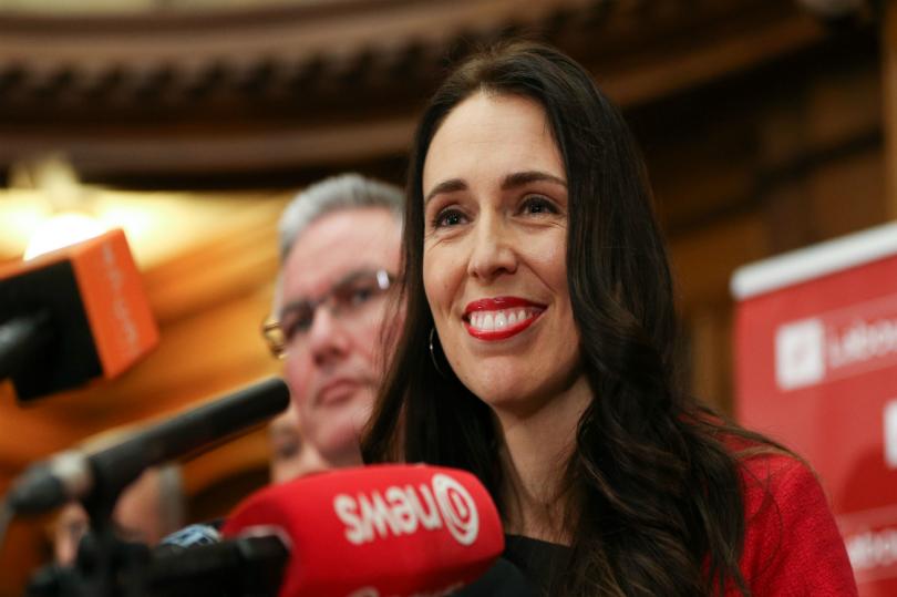 نيوزلندا تعتزم تفعيل مقترح حظر شراء الأجانب للمنازل بداية 2018